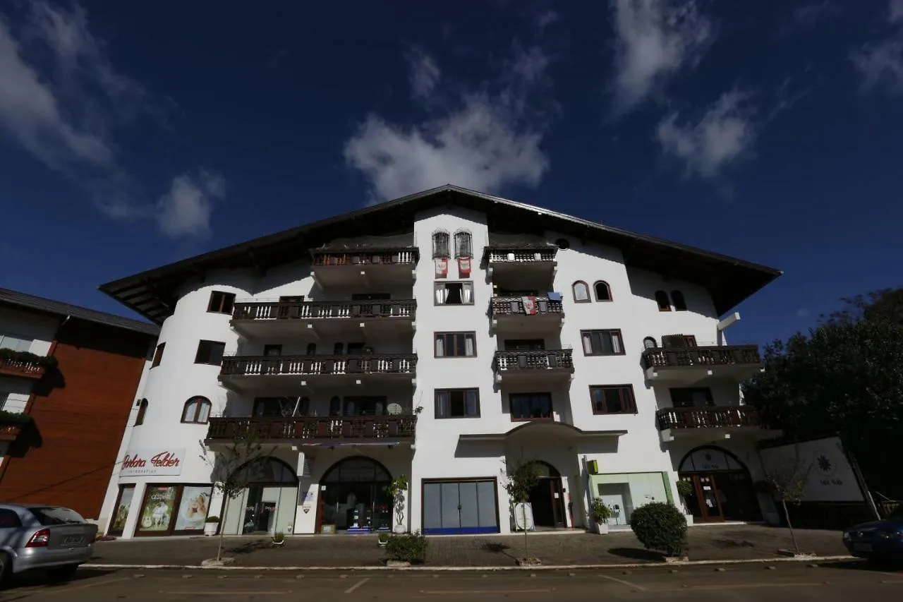 Hospedagem Da Escultora Treze Tílias Apartament